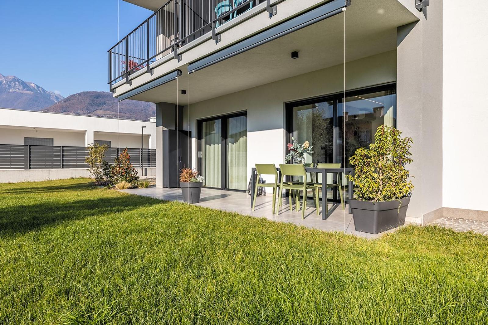 דירות ריבה דל גארדה Elvy Garda Living Garden מראה חיצוני תמונה